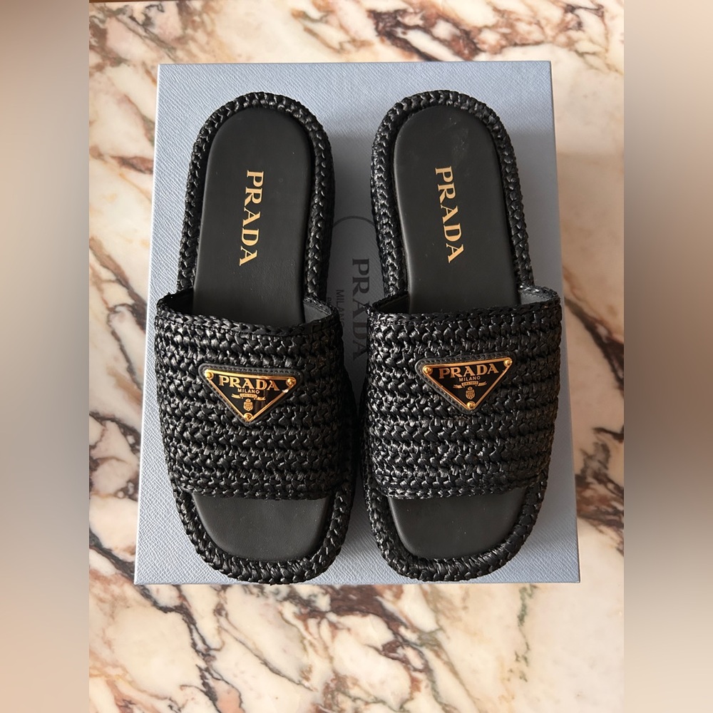 100% Auth Prada Raffia Black Woven Sandals Flatform Slide Espadrille Shoes Sz 37